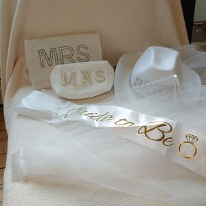 Bride Accessories